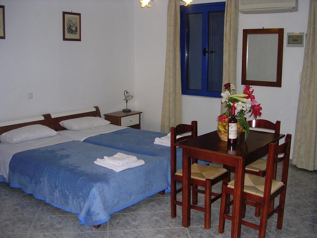 Stefanos Apartments Agia Fotia  ภายนอก รูปภาพ