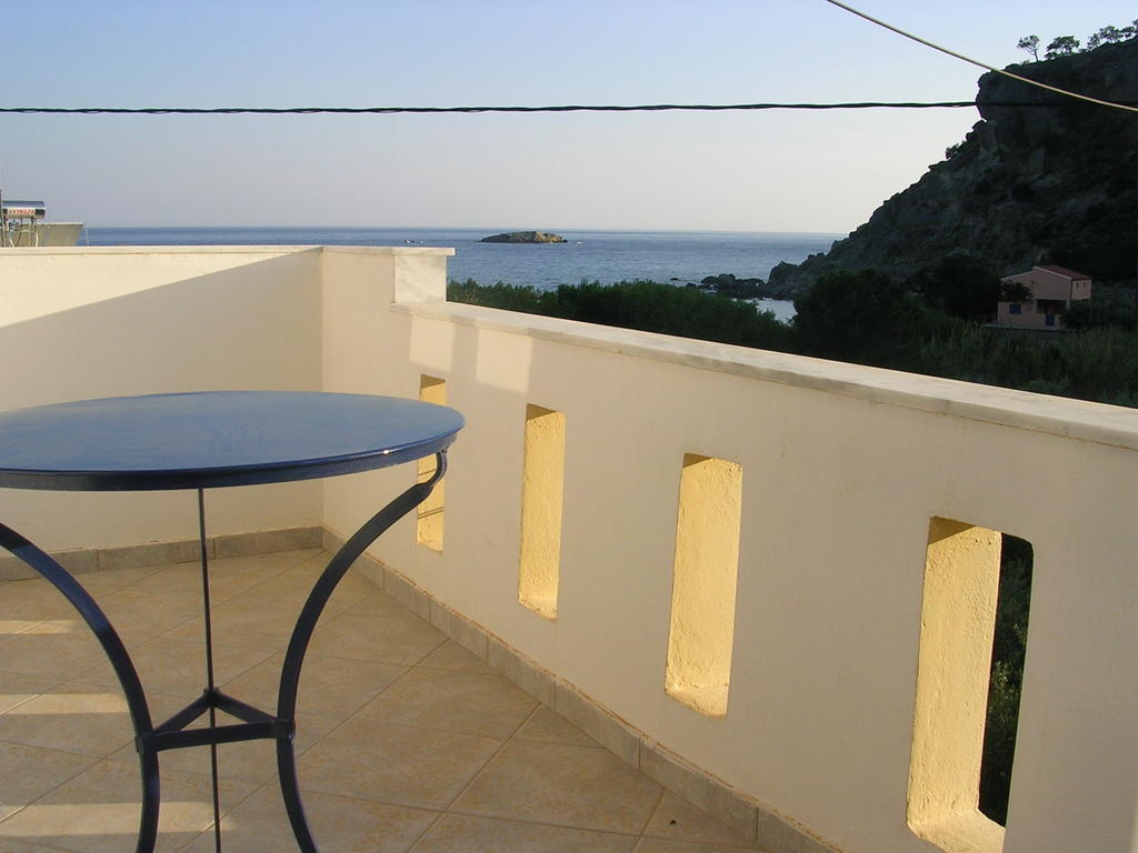 Stefanos Apartments Agia Fotia  ภายนอก รูปภาพ